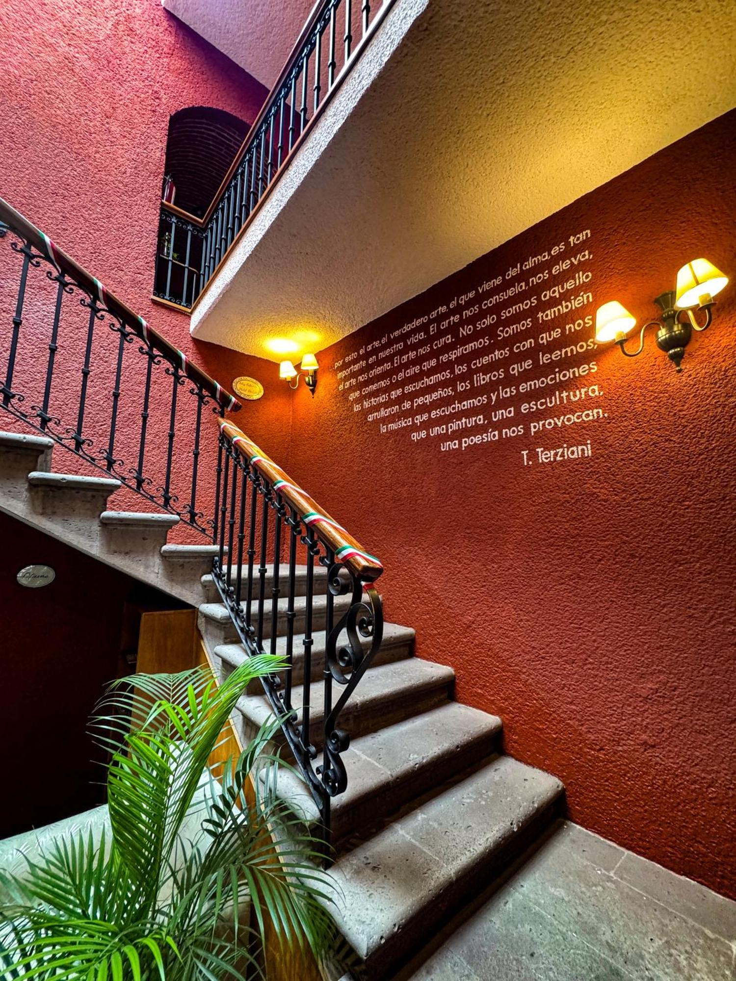 Portico Hotel & Galeria Morelia Extérieur photo